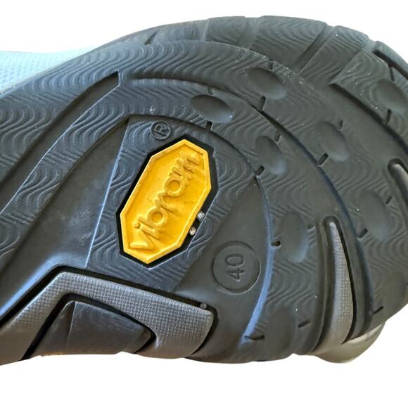 New Dansko Women's Sneakers Paisley Walnut Waterproof Vibram 40 Wide US 9.5-10 - Picture 7 of 9